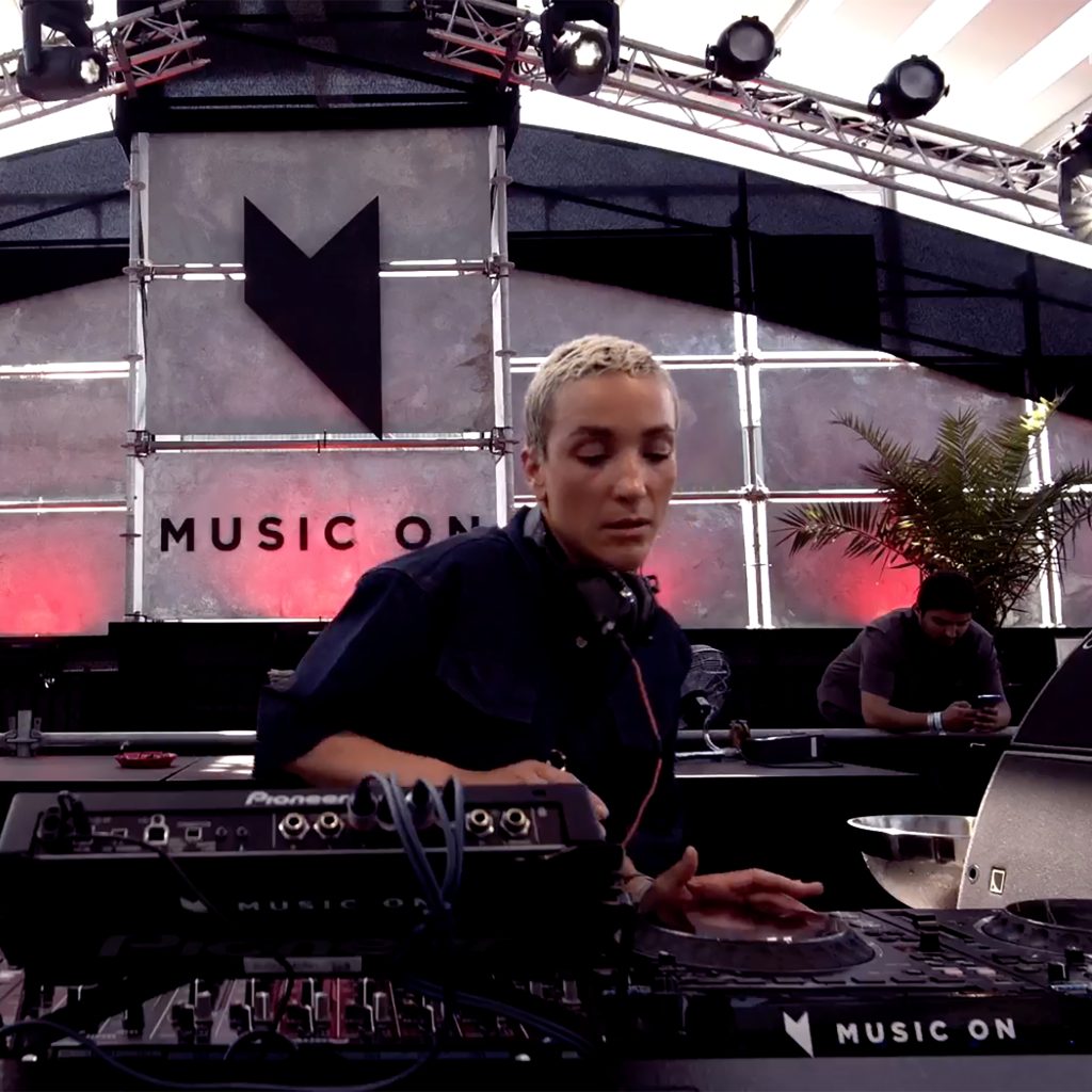 Tech House DJ Mix Salomé Le Chat Music On Festival 2024 in Amsterdam