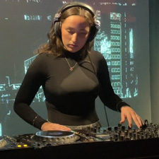 Angie Alfarez - Friday Techno Radio 031